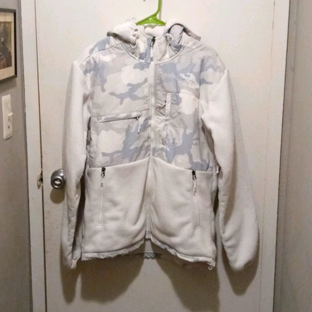 The North Face Men's White Camo Denali Hoodie